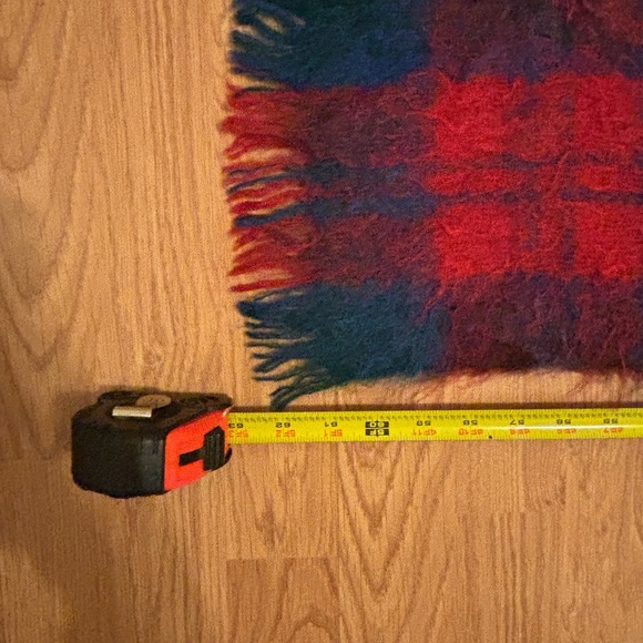 Plaid Wool Scarf - Picture 4 of 5